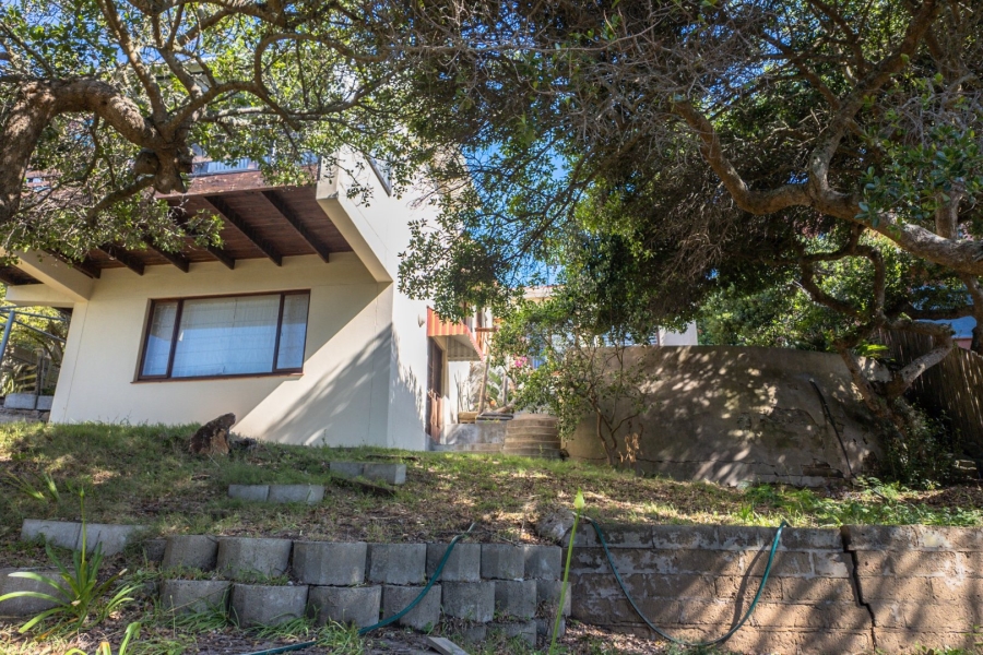 4 Bedroom Property for Sale in Kingfisher Creek Western Cape